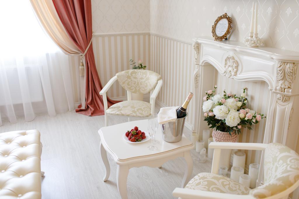 Royal Suite Apartment With Jacuzzi Sumy Exterior foto