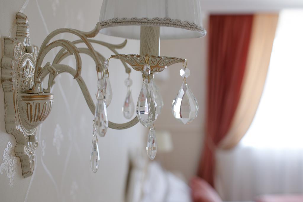 Royal Suite Apartment With Jacuzzi Sumy Exterior foto