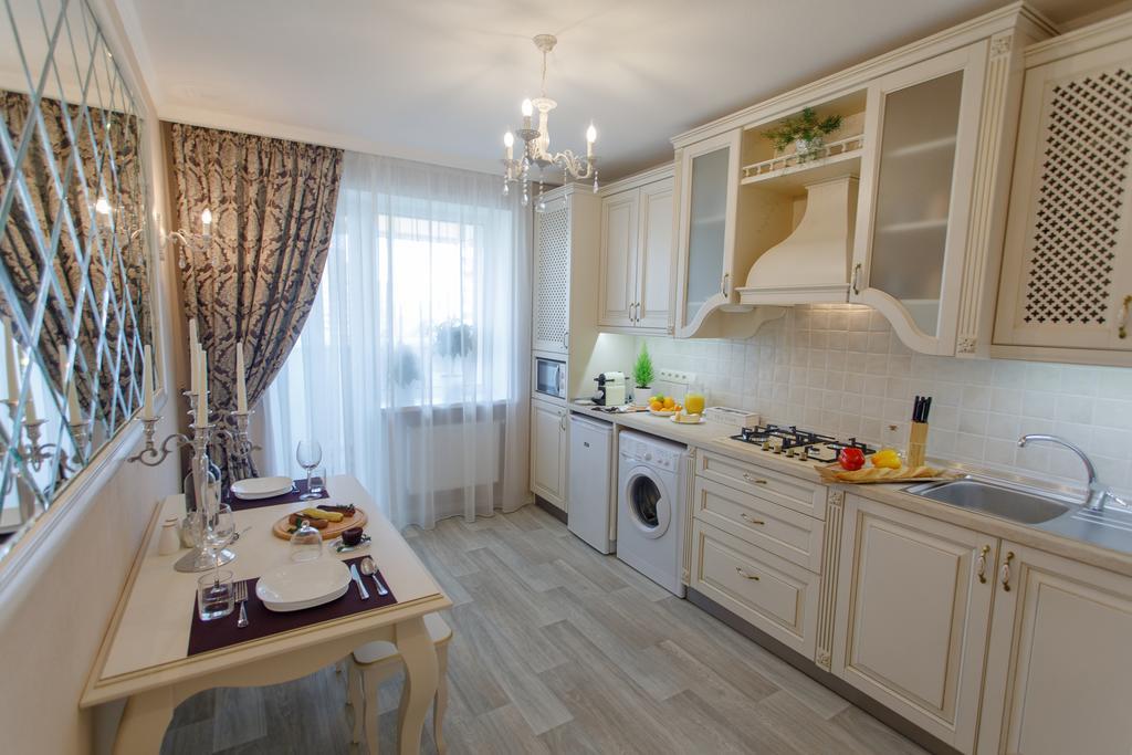 Royal Suite Apartment With Jacuzzi Sumy Exterior foto